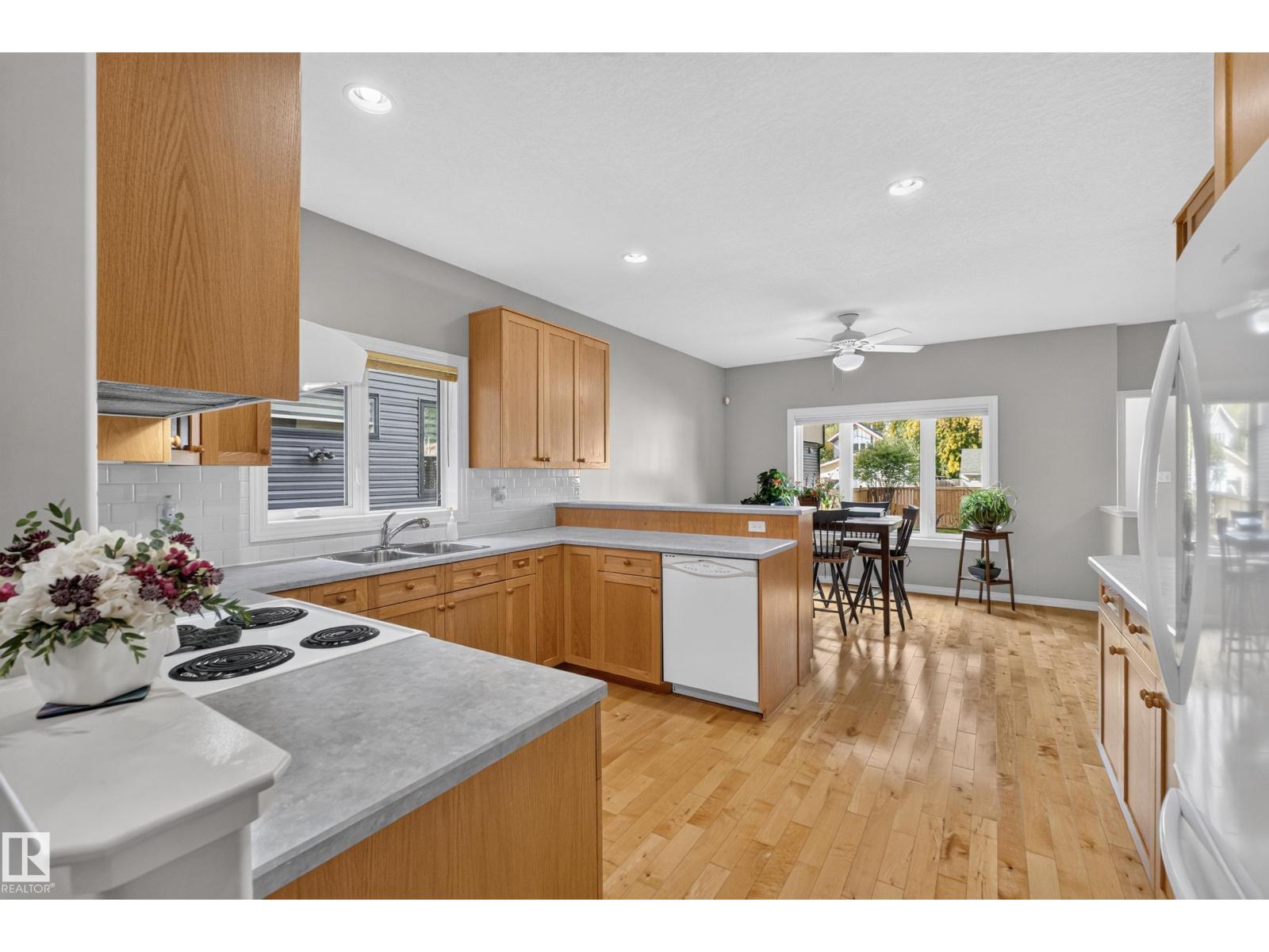 10356 147 ST NW