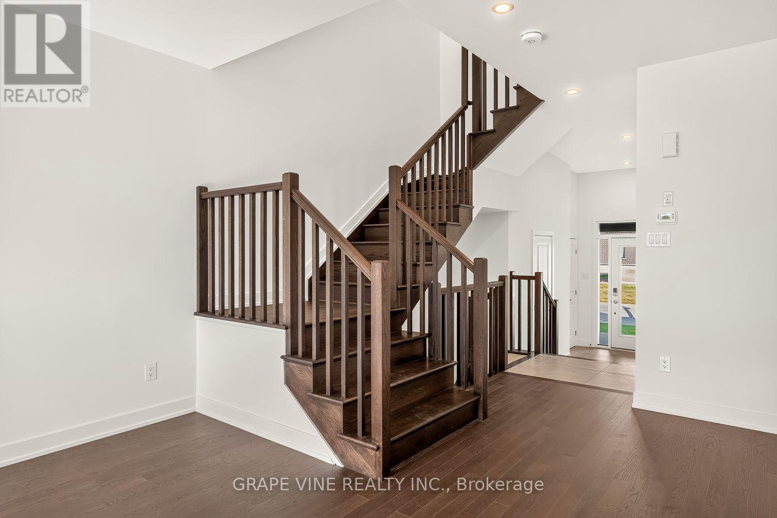 76 San Felice Circle, Ottawa, Ontario  K2S 2R9 - Photo 18 - X13846084