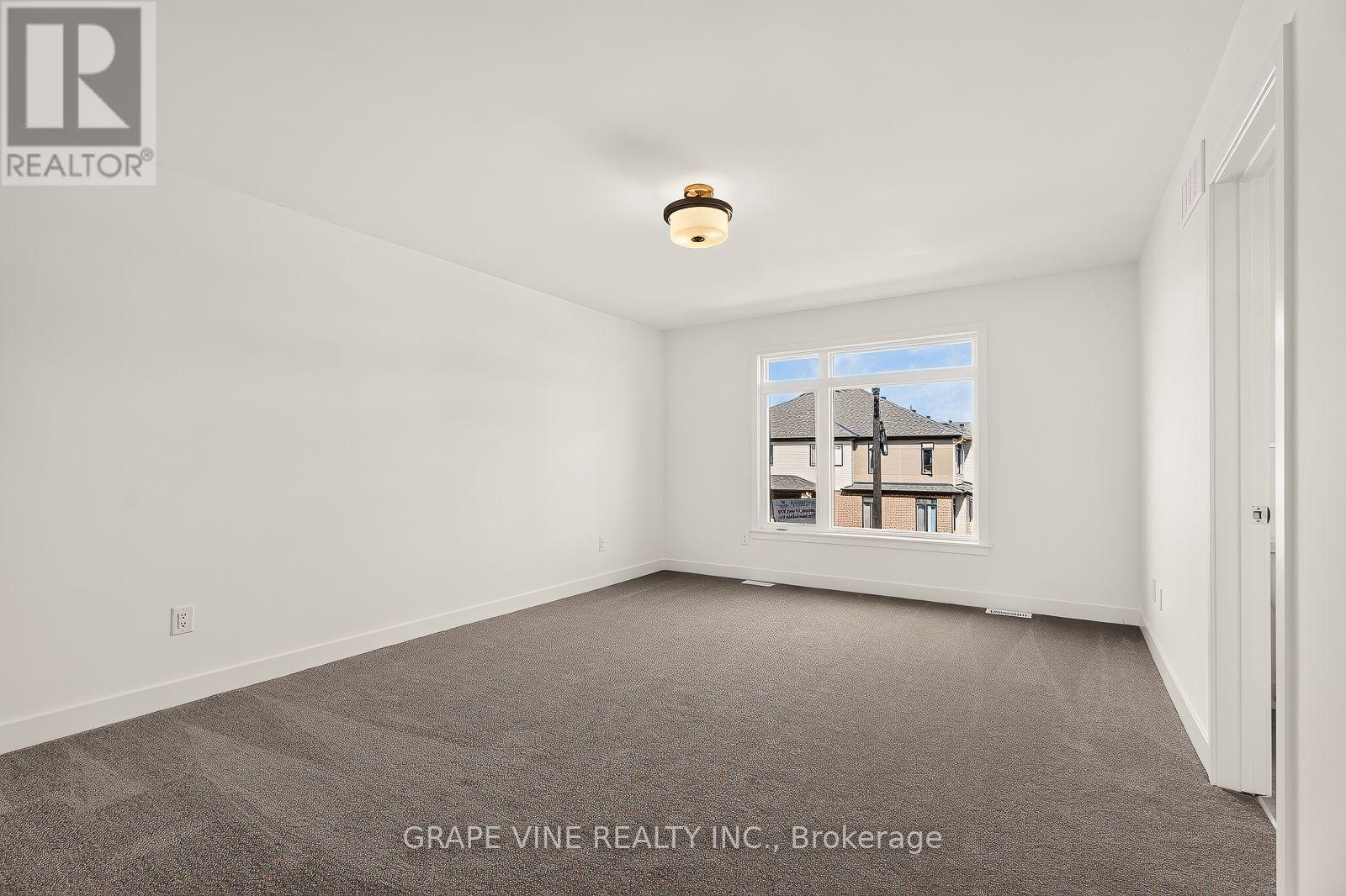 76 San Felice Circle, Ottawa, Ontario  K2S 2R9 - Photo 19 - X13846084