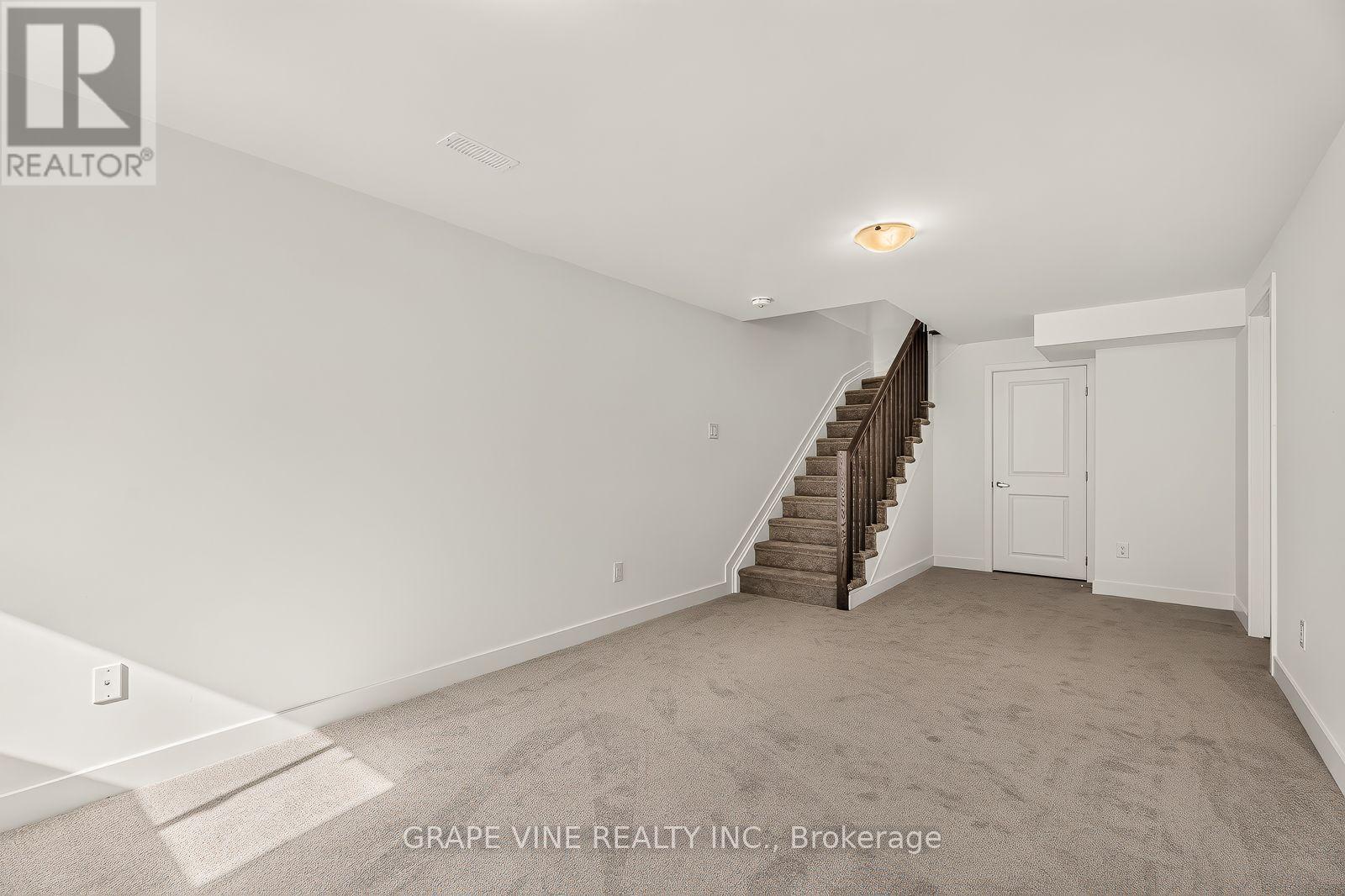 76 San Felice Circle, Ottawa, Ontario  K2S 2R9 - Photo 31 - X13846084