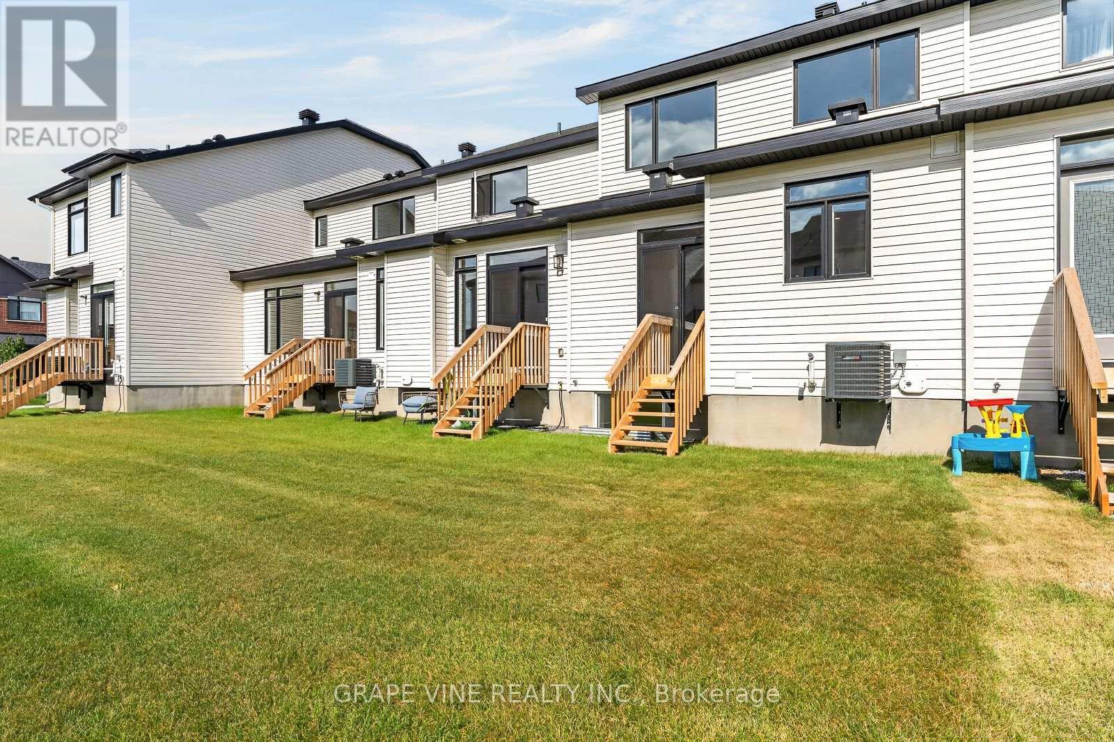 76 San Felice Circle, Ottawa, Ontario  K2S 2R9 - Photo 35 - X13846084