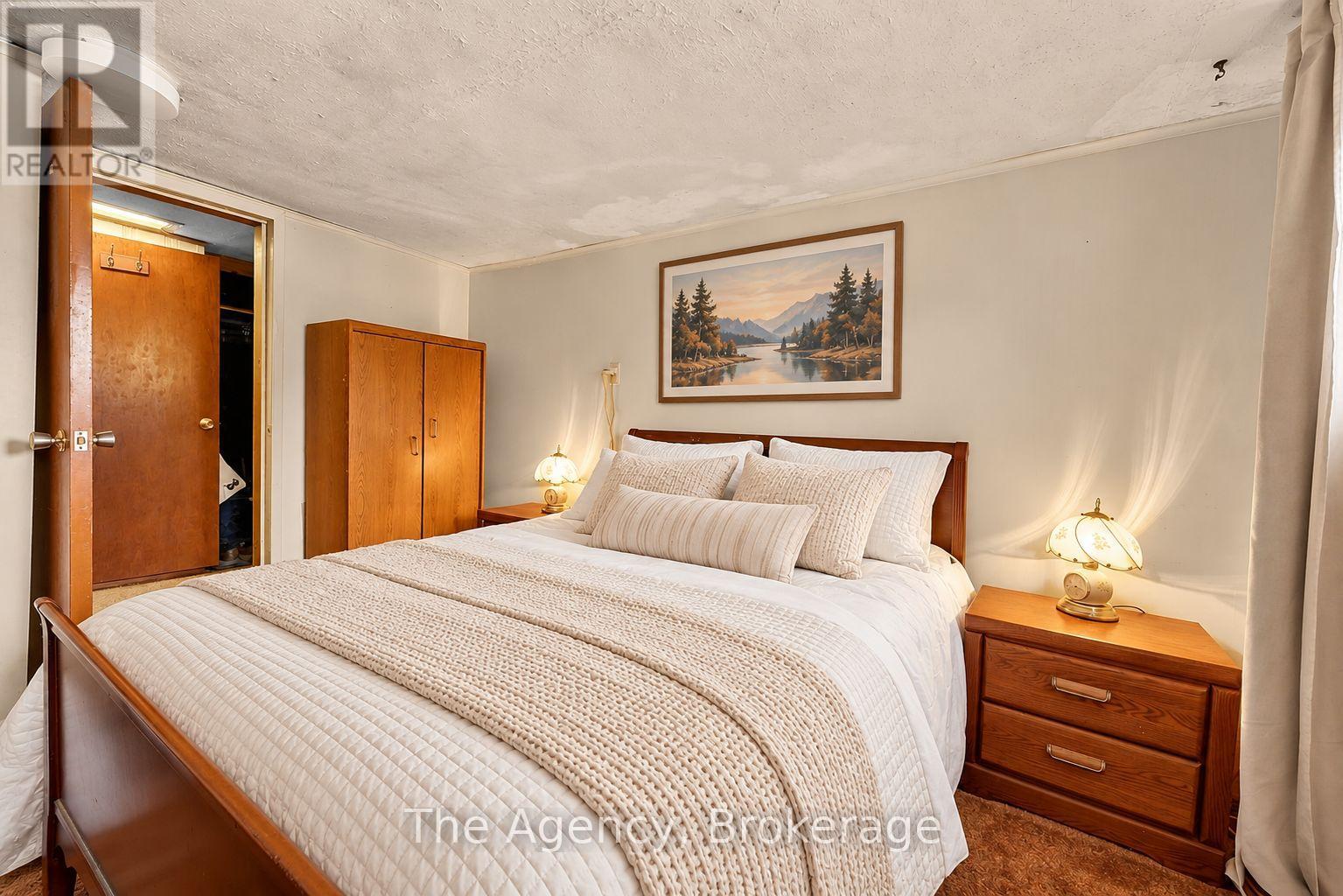 38 Pine Street, Tay, Ontario  L0K 2C0 - Photo 23 - S13845718