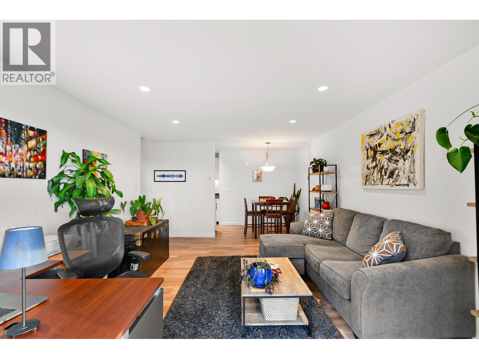 410 120 E 4th Street, North Vancouver, British Columbia  V7L 1H6 - Photo 3 - R3171016