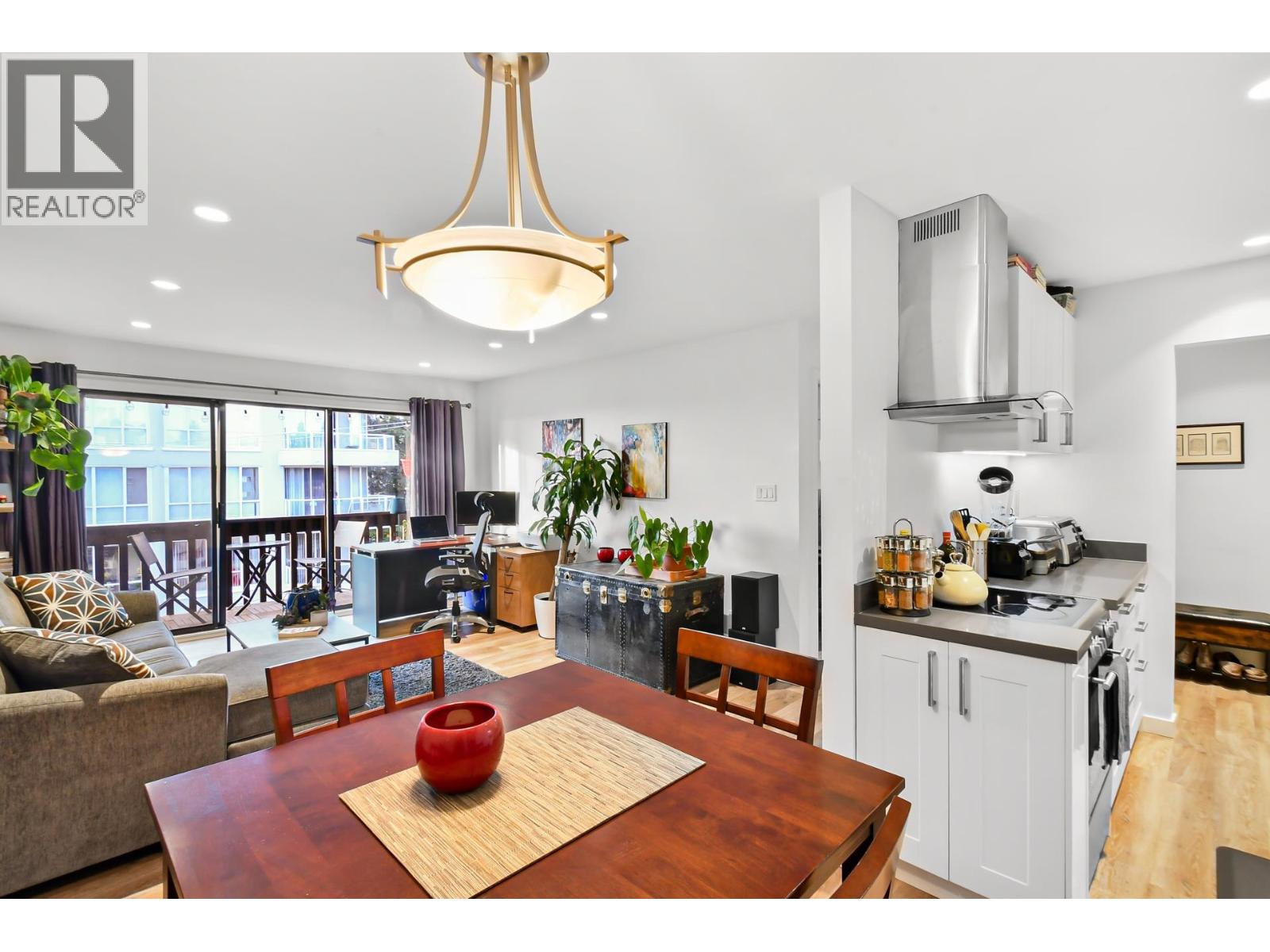 410 120 E 4th Street, North Vancouver, British Columbia  V7L 1H6 - Photo 6 - R3171016
