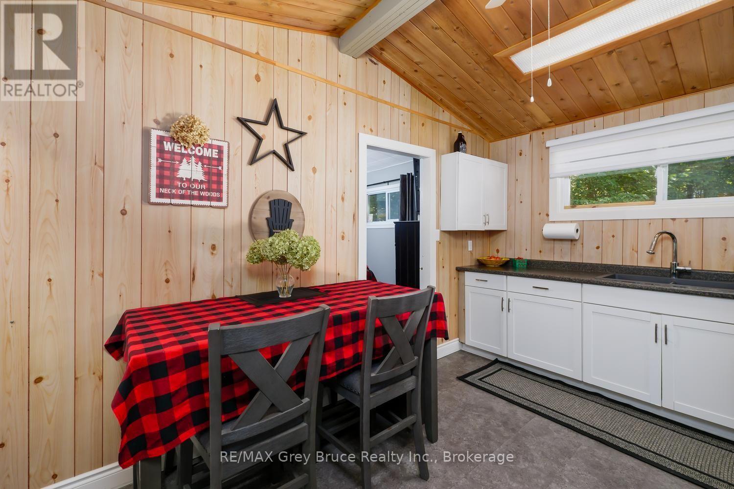 1326 Second Avenue S, Native Leased Lands, Ontario  N0H 2G0 - Photo 15 - X13846082
