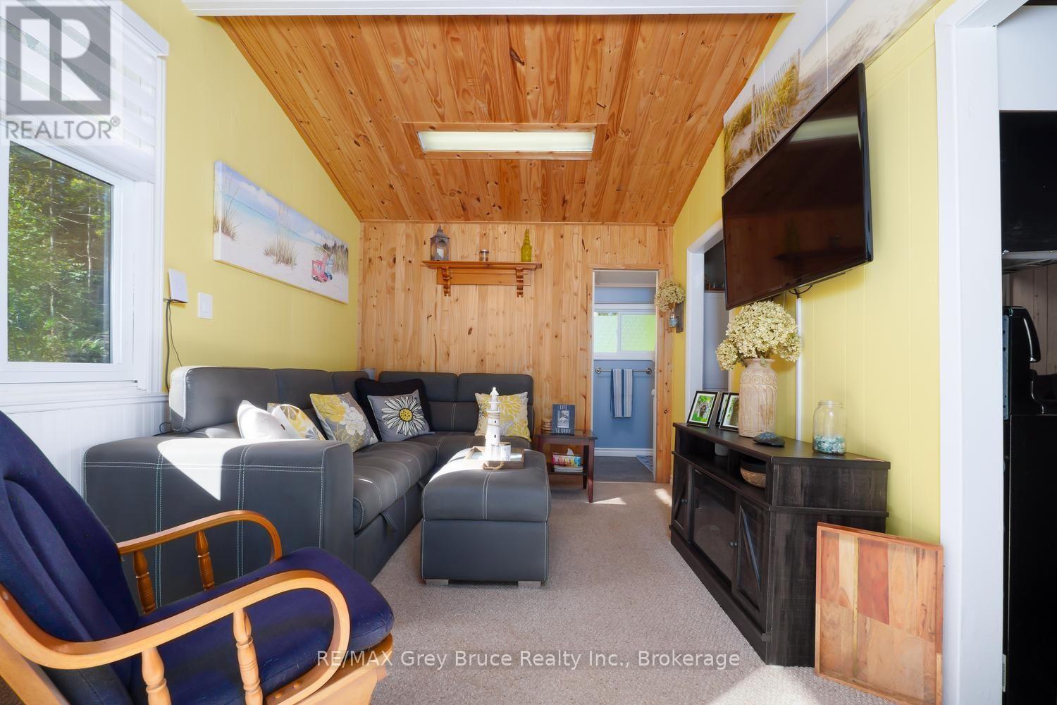 1326 Second Avenue S, Native Leased Lands, Ontario  N0H 2G0 - Photo 8 - X13846082