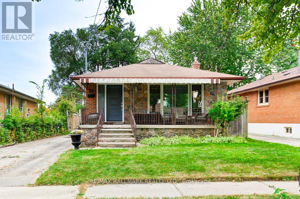 39 CALUMET CRESCENT, toronto (woburn), Ontario