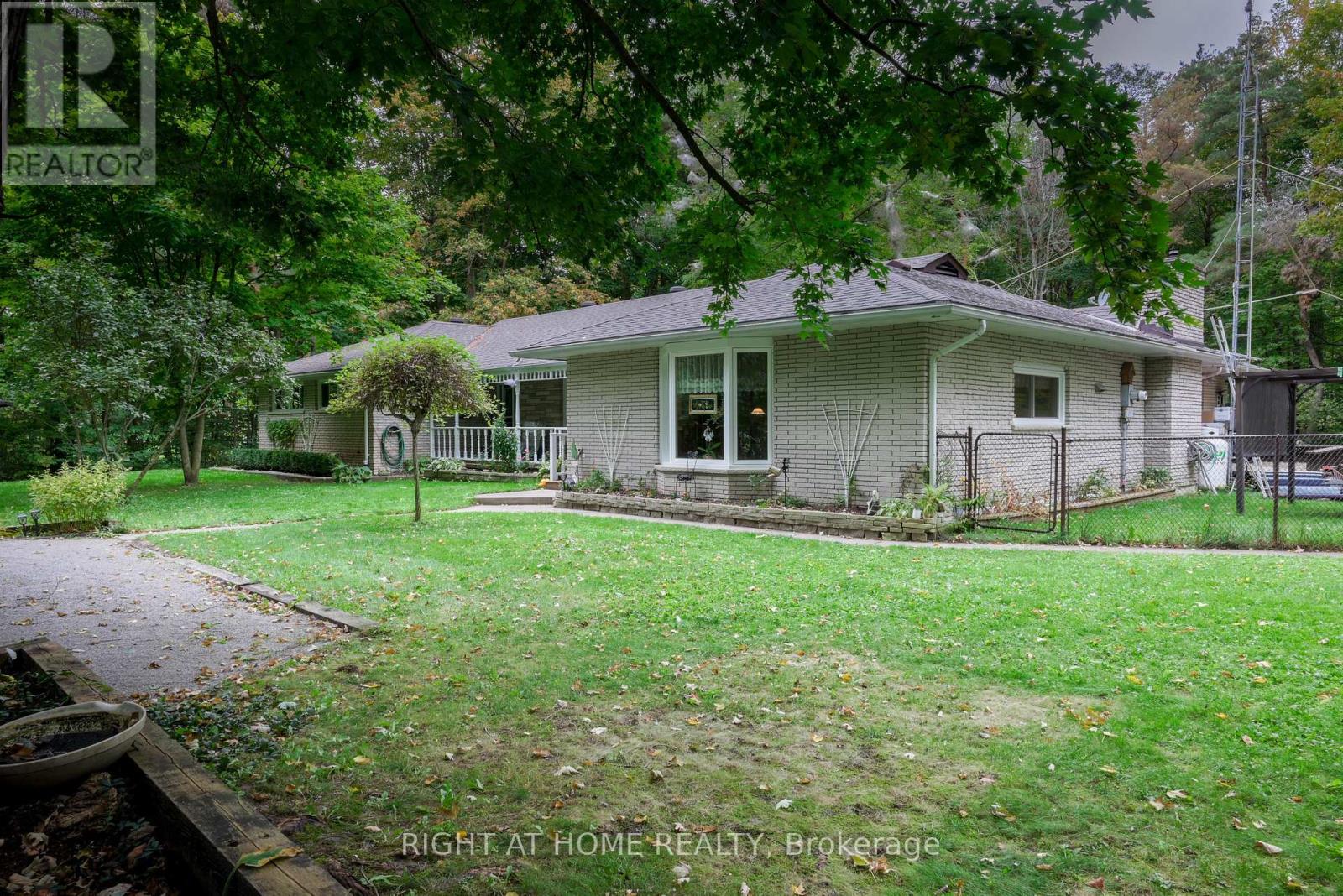 1602 County 92 Road, Springwater, Ontario  L0L 1P0 - Photo 35 - S13846106