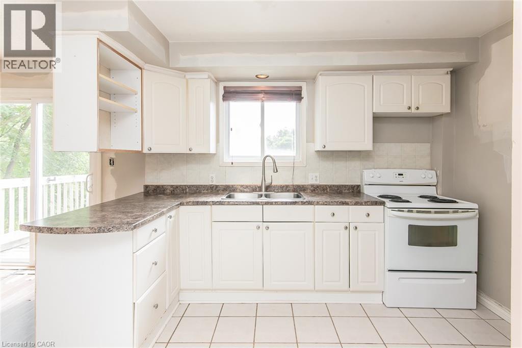 157 Old Carriage Drive, Kitchener, Ontario  N2P 1H5 - Photo 12 - 40867923
