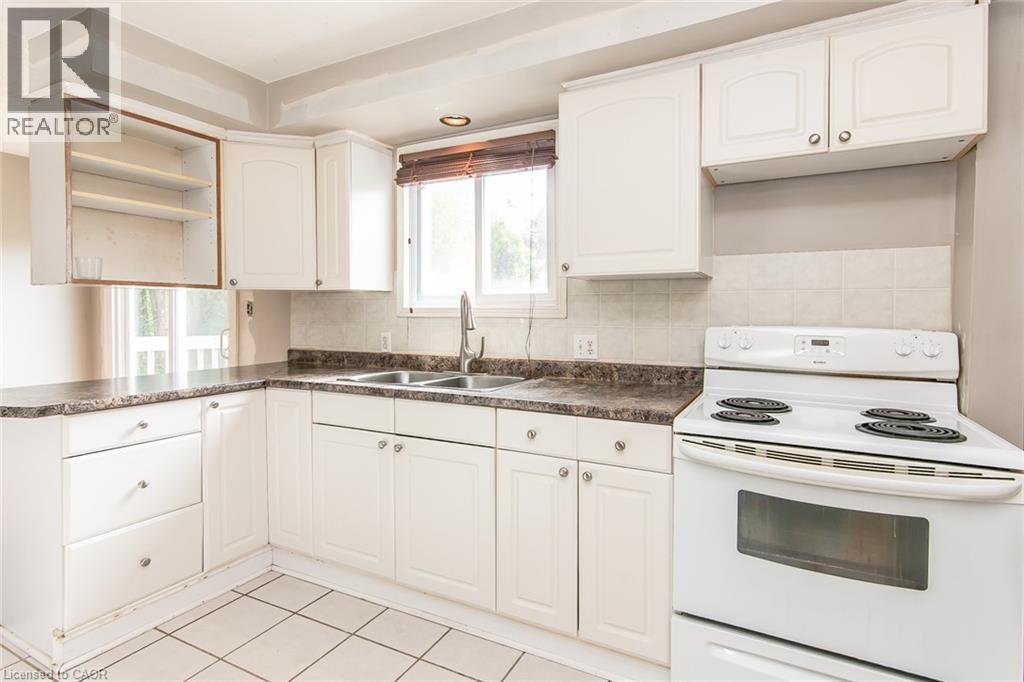 157 Old Carriage Drive, Kitchener, Ontario  N2P 1H5 - Photo 13 - 40867923