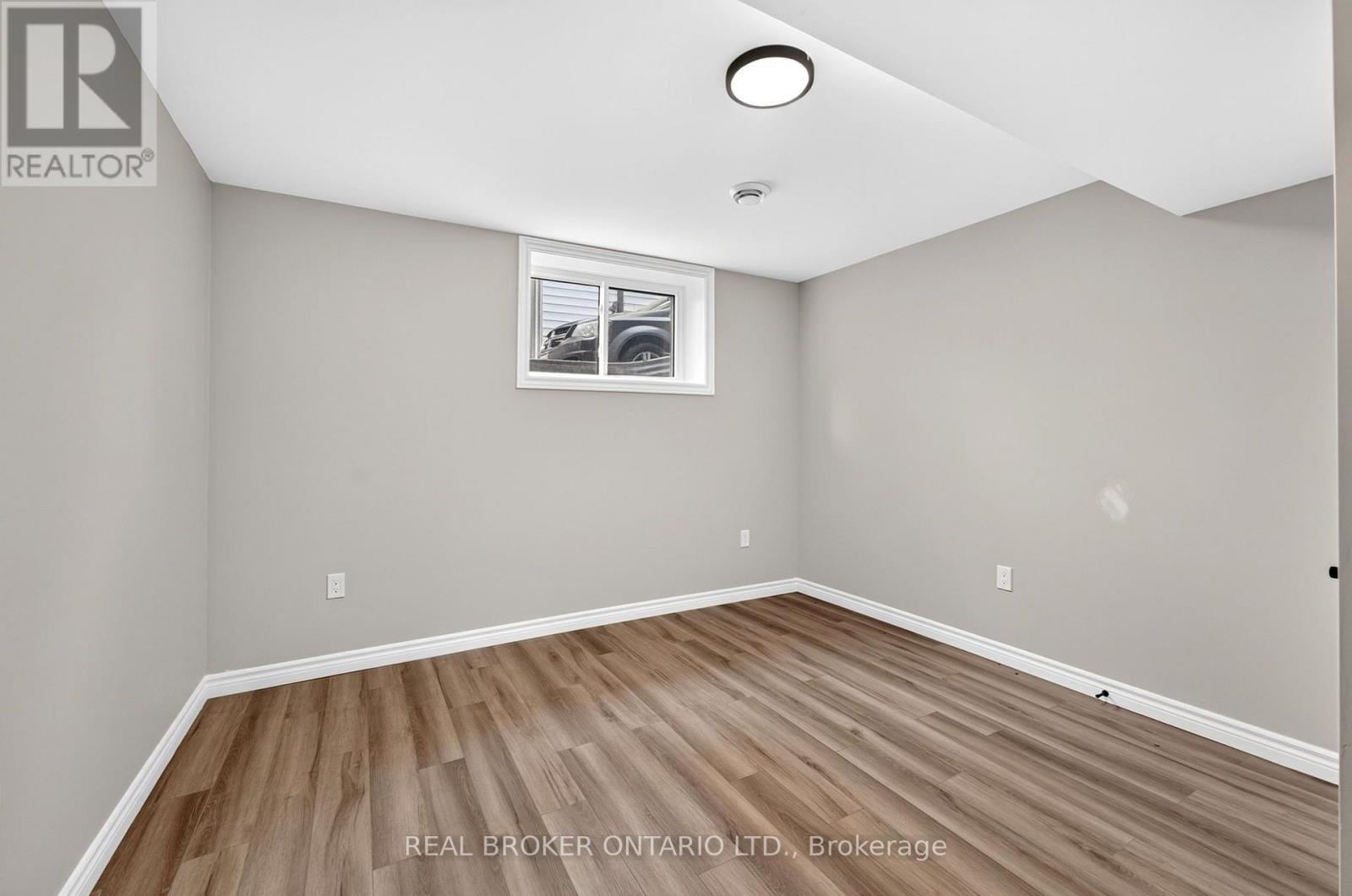 52 Queen Street, Huron East, Ontario  N0G 1H0 - Photo 35 - X13846110