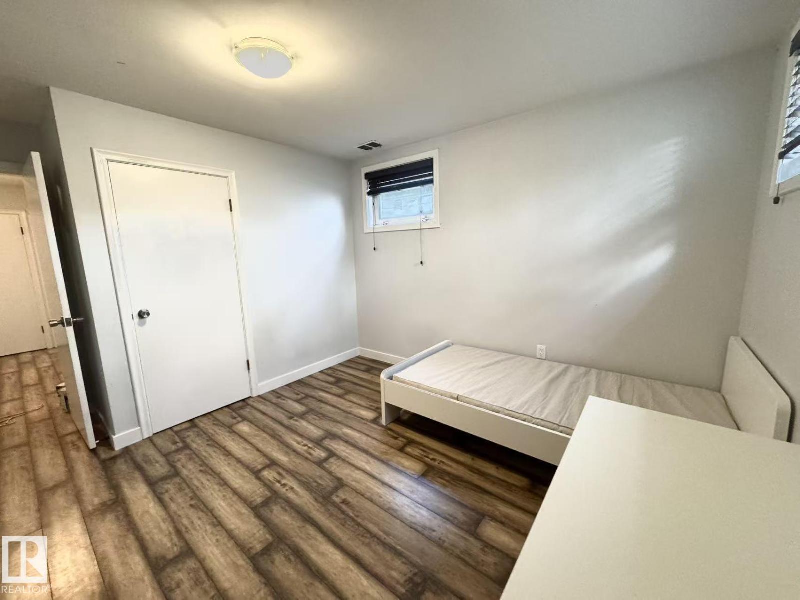 10840 74 AV NW NW