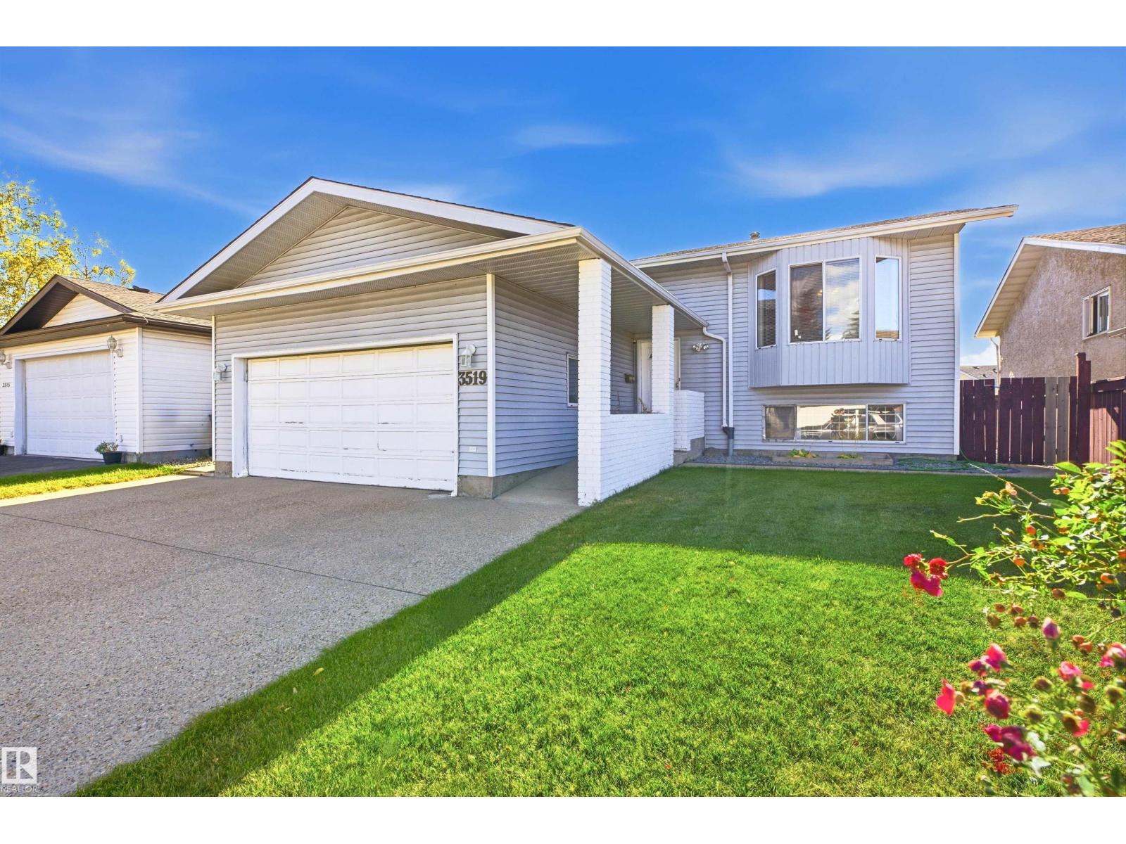 3519 33 AV NW
