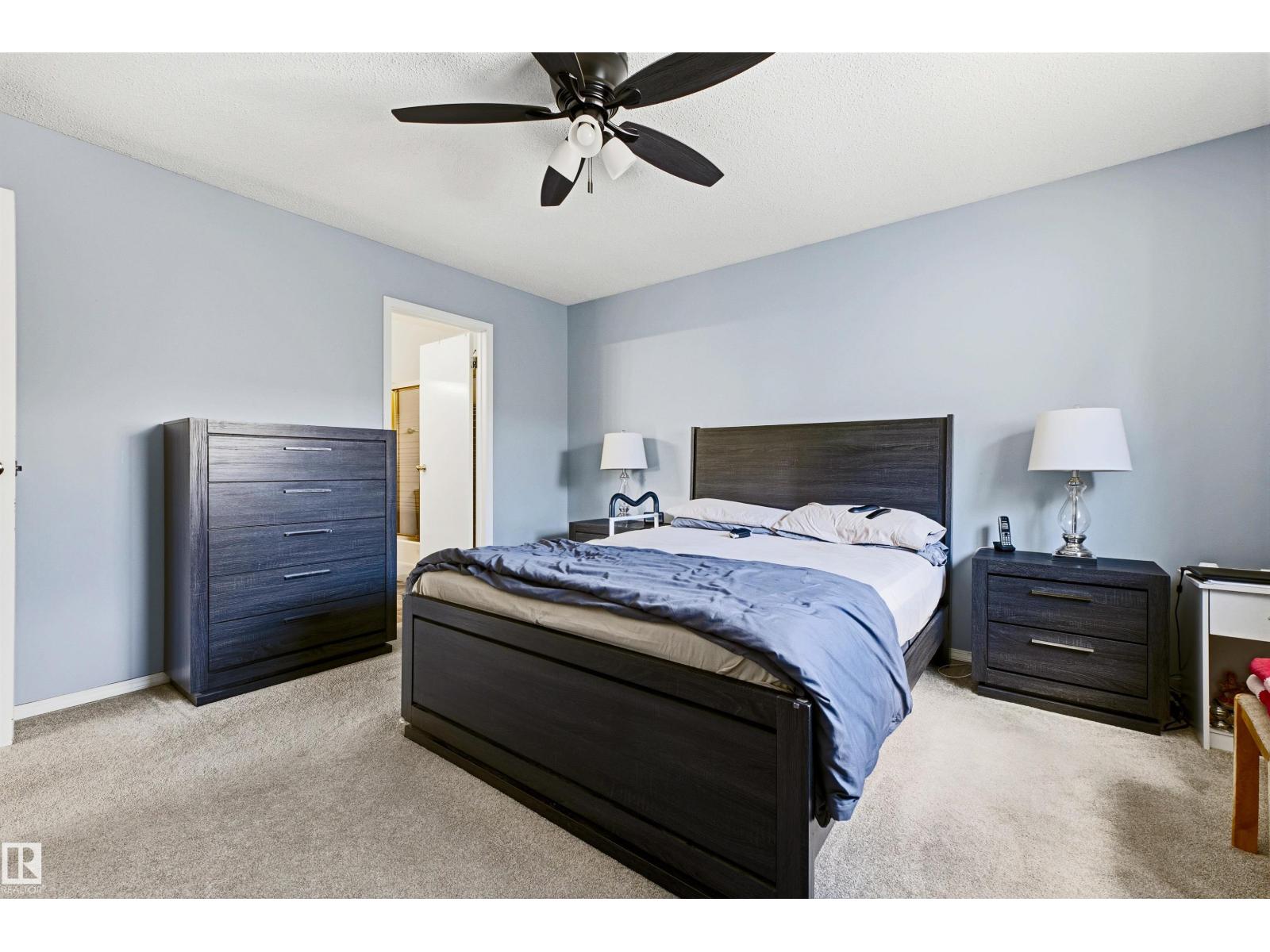 3519 33 AV NW