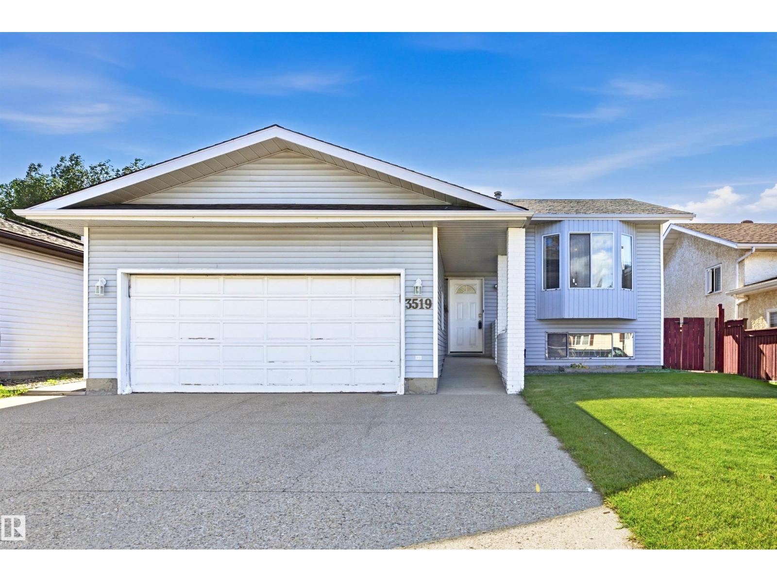 3519 33 AV NW