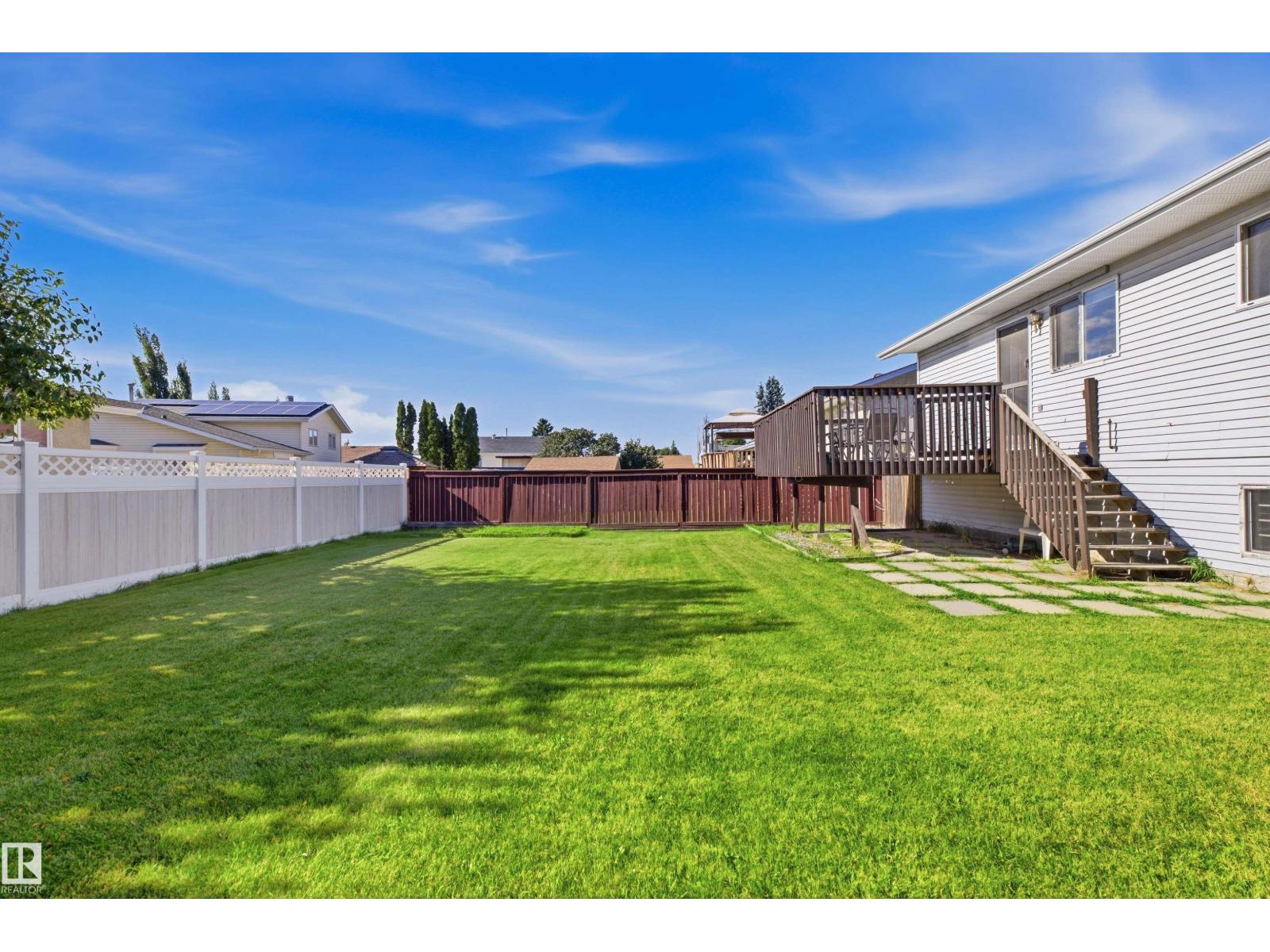 3519 33 AV NW