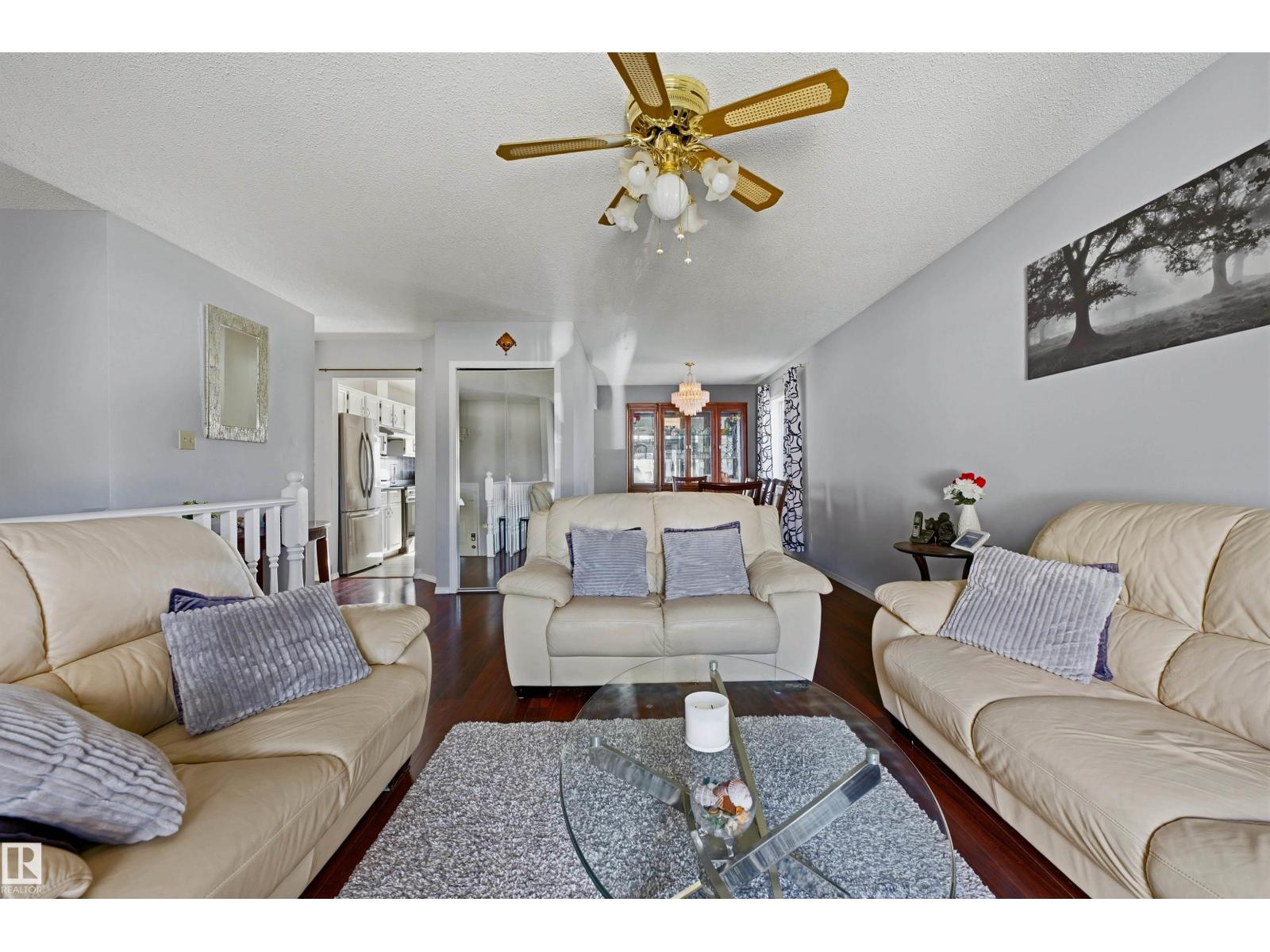 3519 33 AV NW