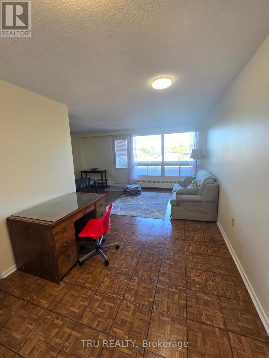 507 - 915 Elmsmere Road, Ottawa, Ontario  K1J 8H8 - Photo 3 - X13846118