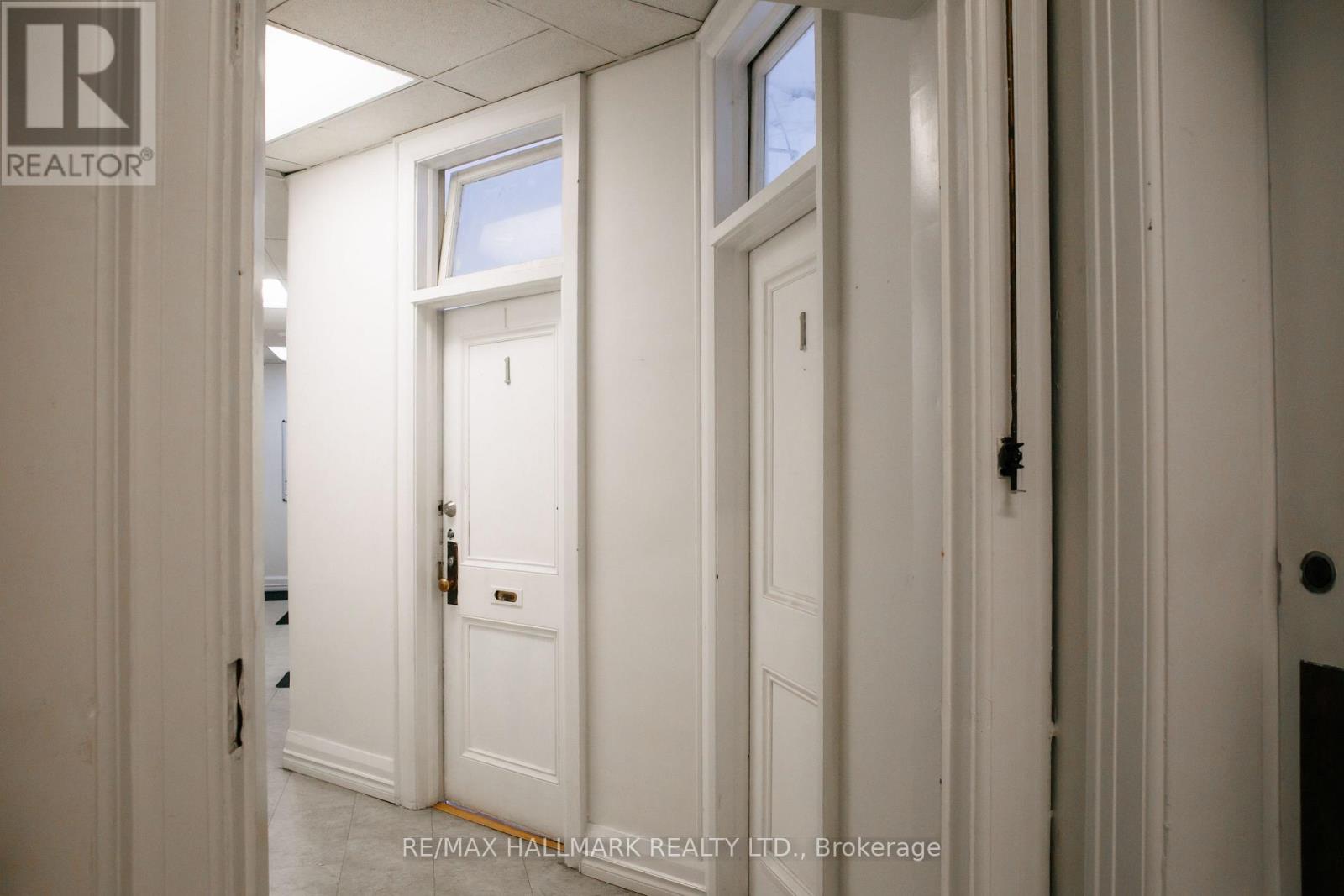 1 - 1041 Avenue Road, Toronto, Ontario  M5N 2C4 - Photo 4 - C13846166