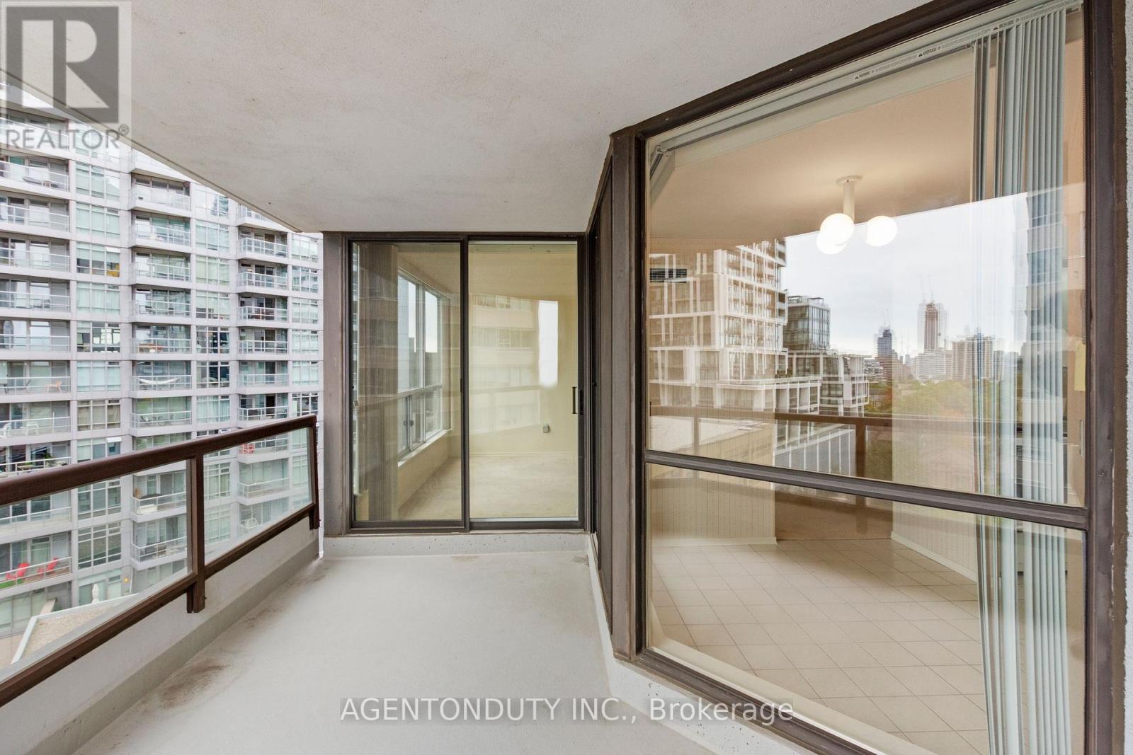 1003 - 30 Holly Street, Toronto, Ontario  M4S 3C2 - Photo 30 - C13846172