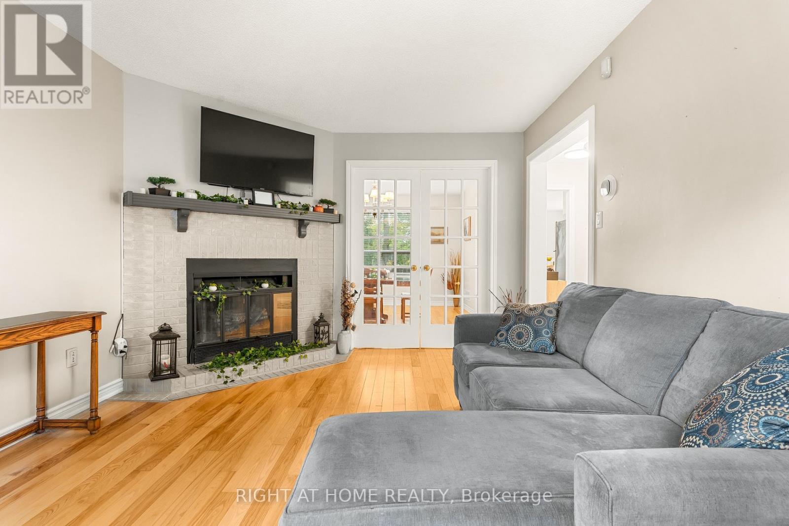 49 Michael Street, Essa, Ontario  L3W 0M2 - Photo 10 - N13846136