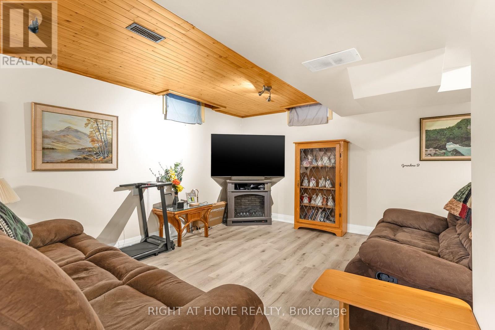 49 Michael Street, Essa, Ontario  L3W 0M2 - Photo 14 - N13846136