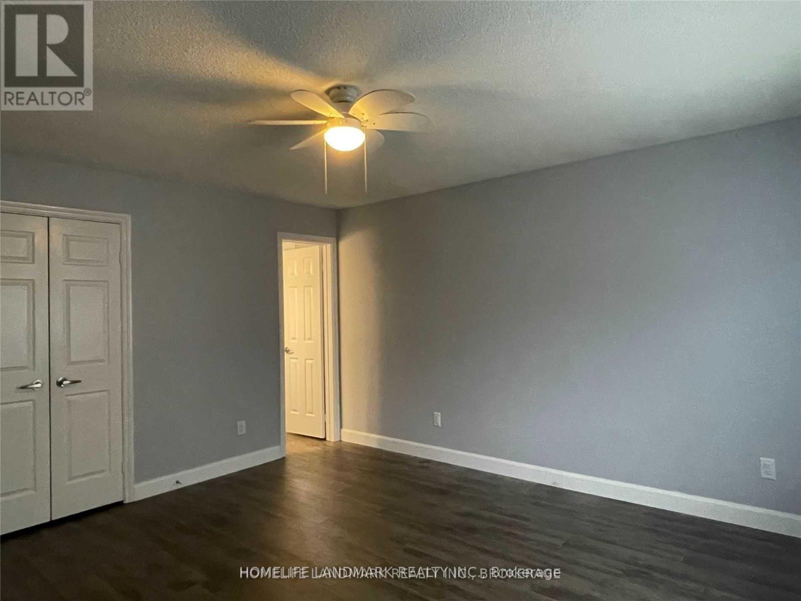 Upper - 2 Gibbon Drive, Barrie (Letitia Heights), Ontario  L4N 6G3 - Photo 5 - S13846148