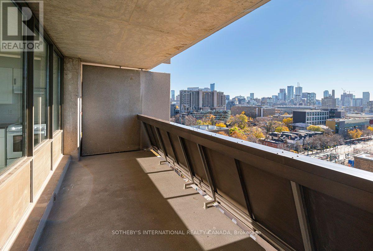 1004 - 720 Spadina Avenue, Toronto, Ontario  M5S 2T9 - Photo 11 - C13846184