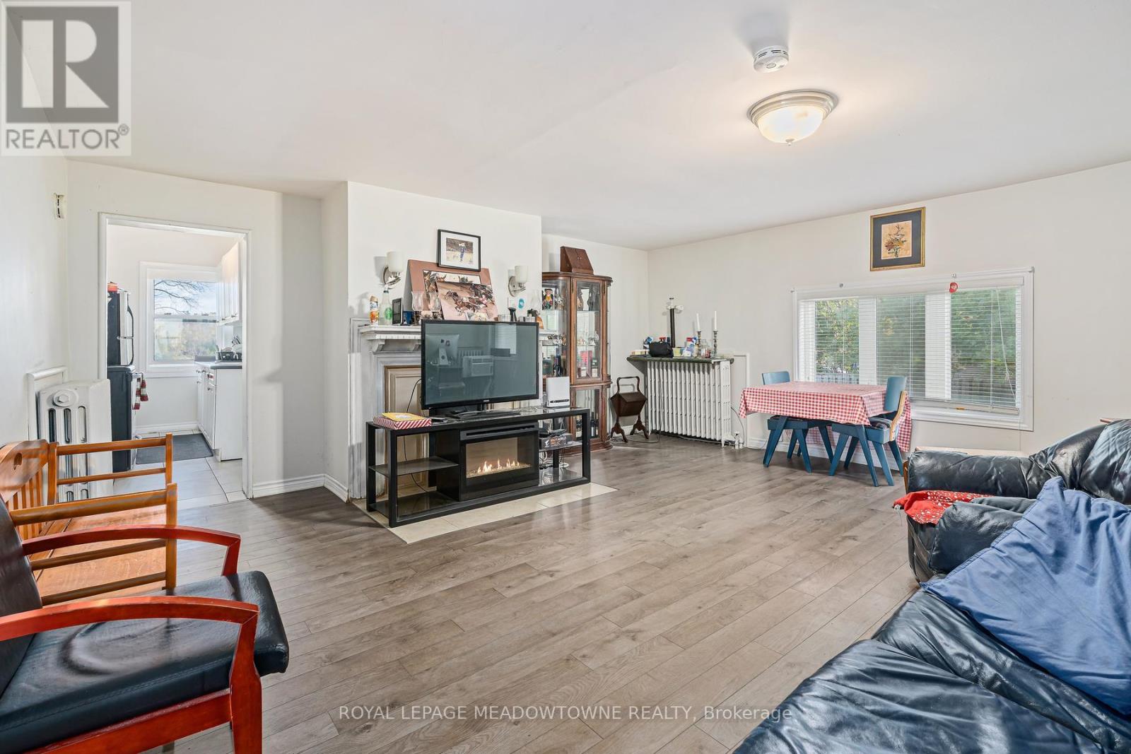 503 Guelph Street, Halton Hills, Ontario  L0P 0A2 - Photo 14 - W13845744