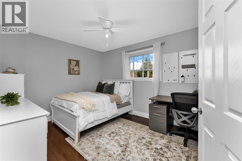 2222 Longfellow Avenue, Windsor, Ontario  N9B 3J8 - Photo 24 - 26023705