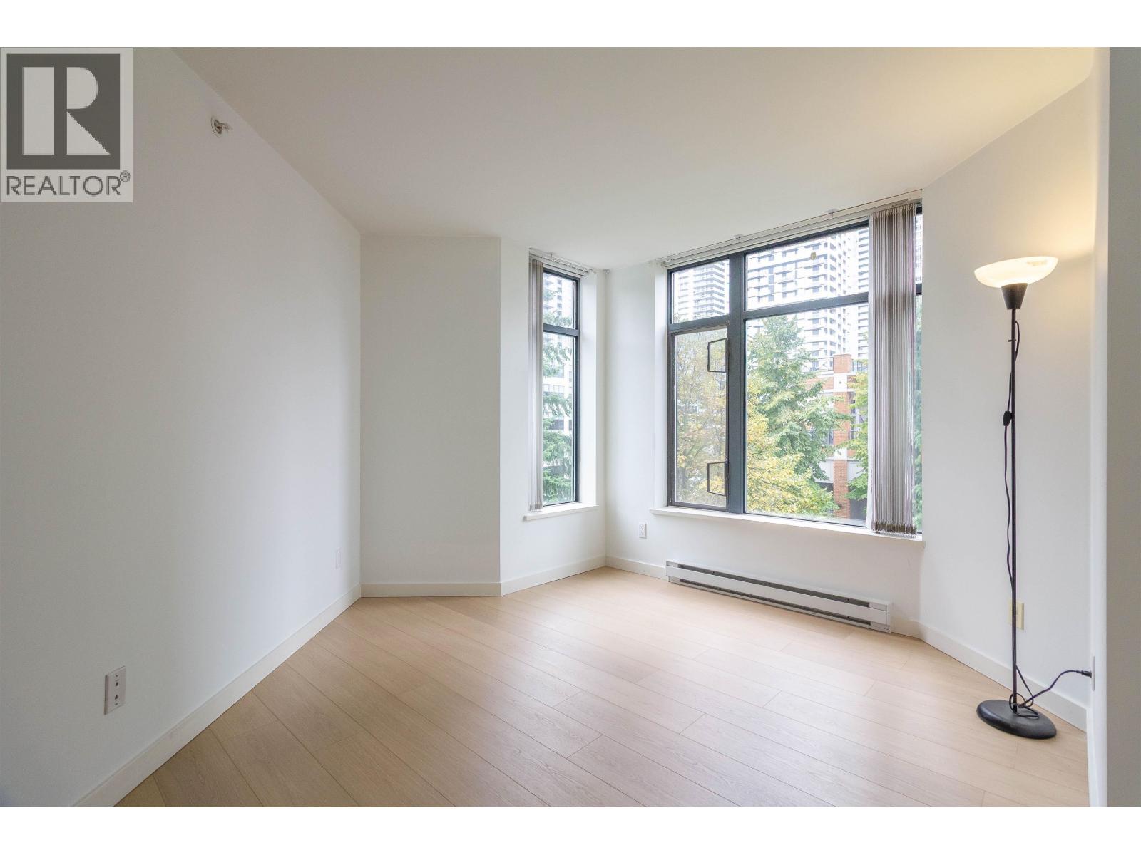 501 4567 Hazel Street, Burnaby, British Columbia  V5H 4V4 - Photo 11 - R3152319