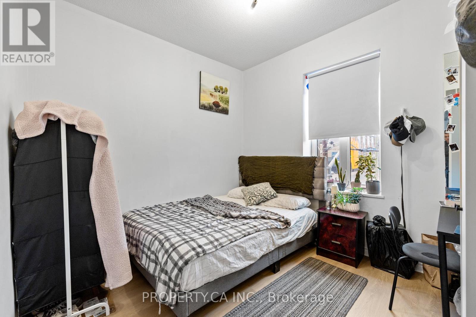 #upper - 1080 Dovercourt Road, Toronto, Ontario  M6H 2X8 - Photo 14 - W13846122