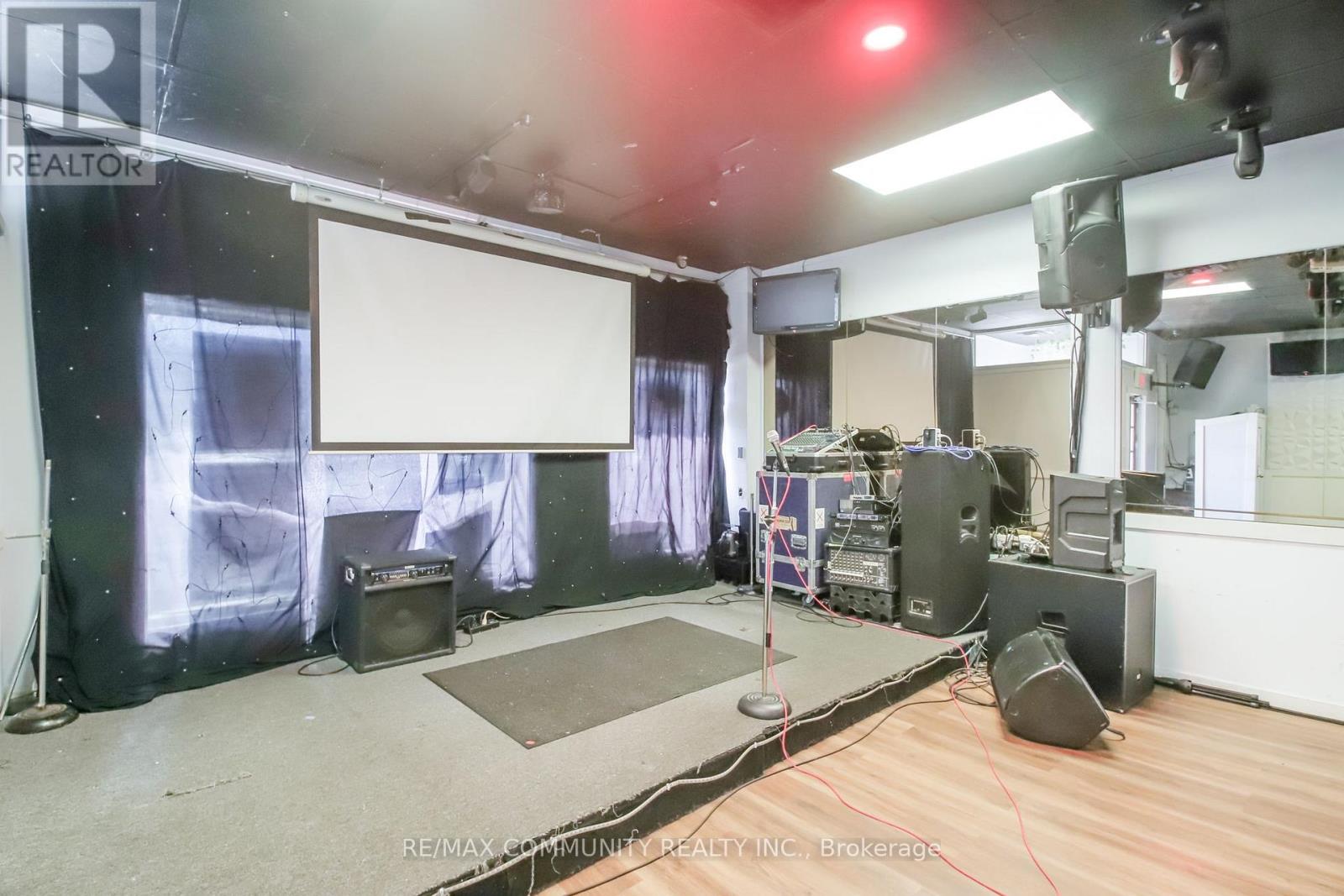 8 - 833 Westlock Road, Mississauga, Ontario  L5C 1K7 - Photo 8 - W13846178
