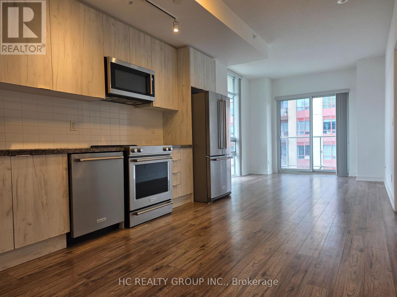 605 - 621 Sheppard Avenue E, Toronto, Ontario  M2K 1B5 - Photo 5 - C13642276