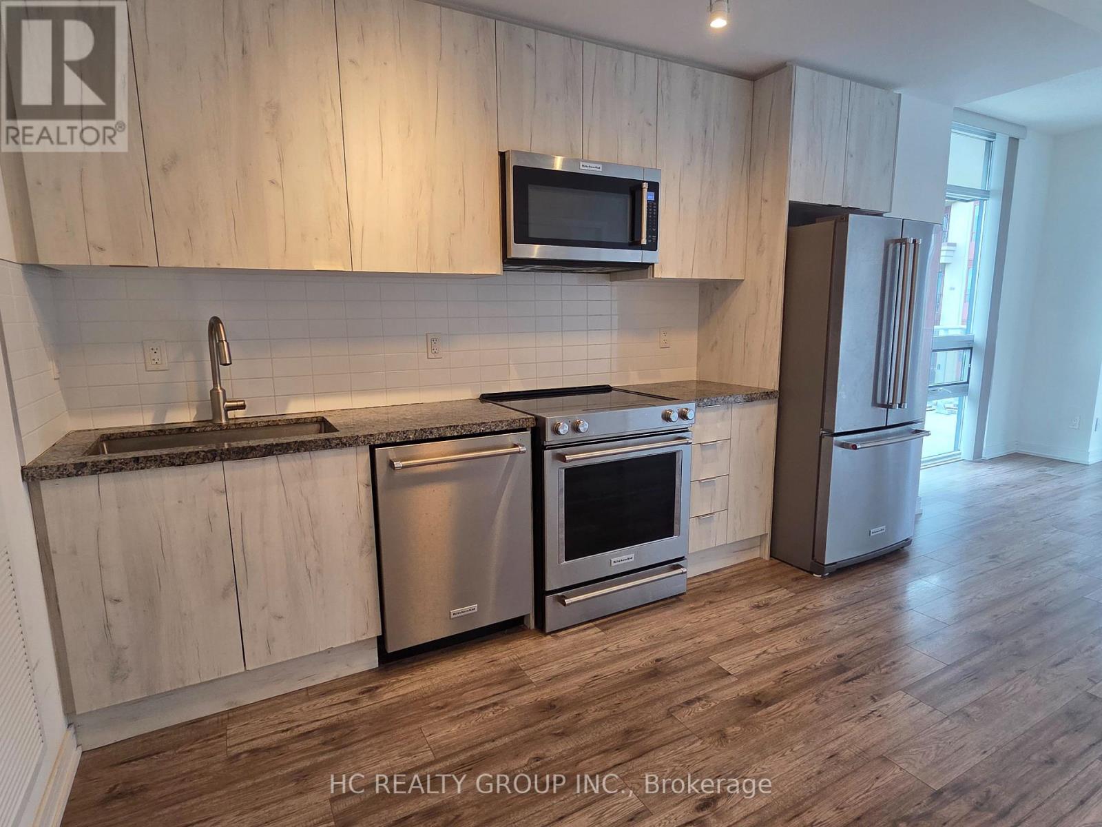 605 - 621 Sheppard Avenue E, Toronto, Ontario  M2K 1B5 - Photo 6 - C13642276