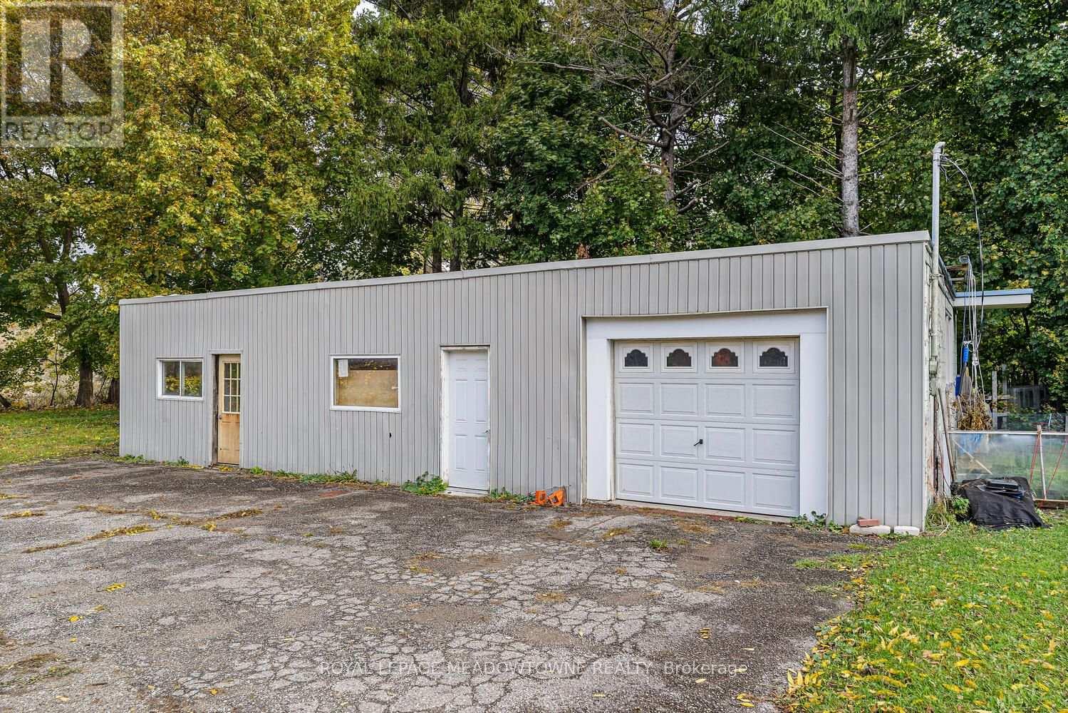 503 Guelph Street, Halton Hills, Ontario  L0P 0A2 - Photo 11 - W13845738