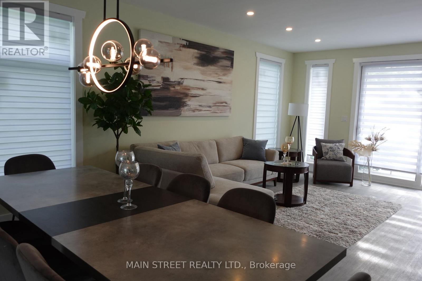 157 Edward Street, Saugeen Shores, Ontario  N0H 2L0 - Photo 37 - X12501266