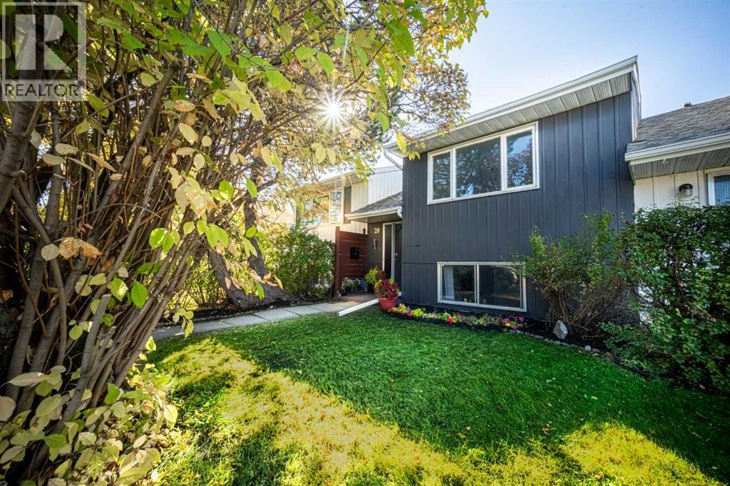 28 Whiteside Crescent