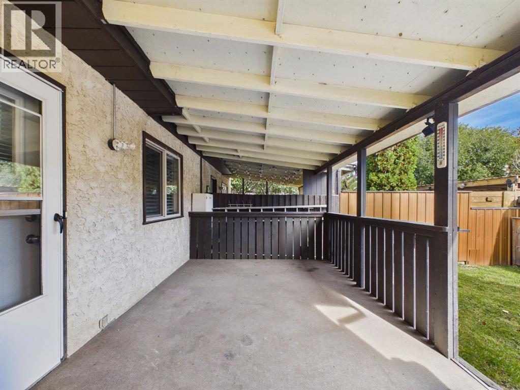 B, 4 Manning Street