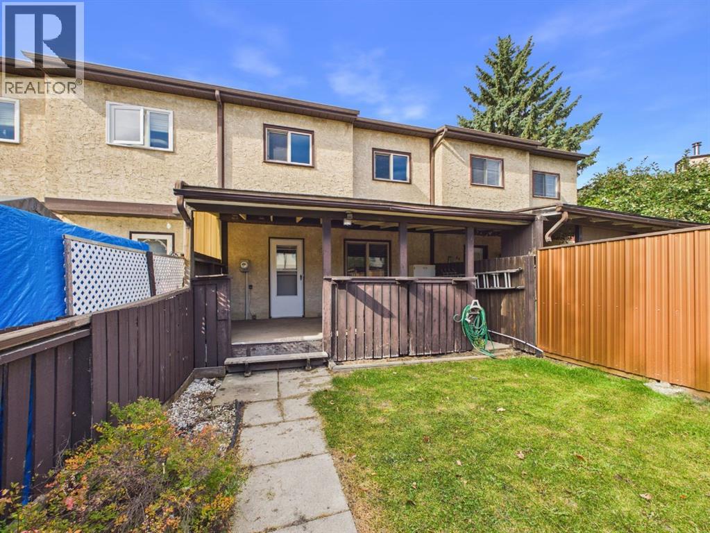 B, 4 Manning Street
