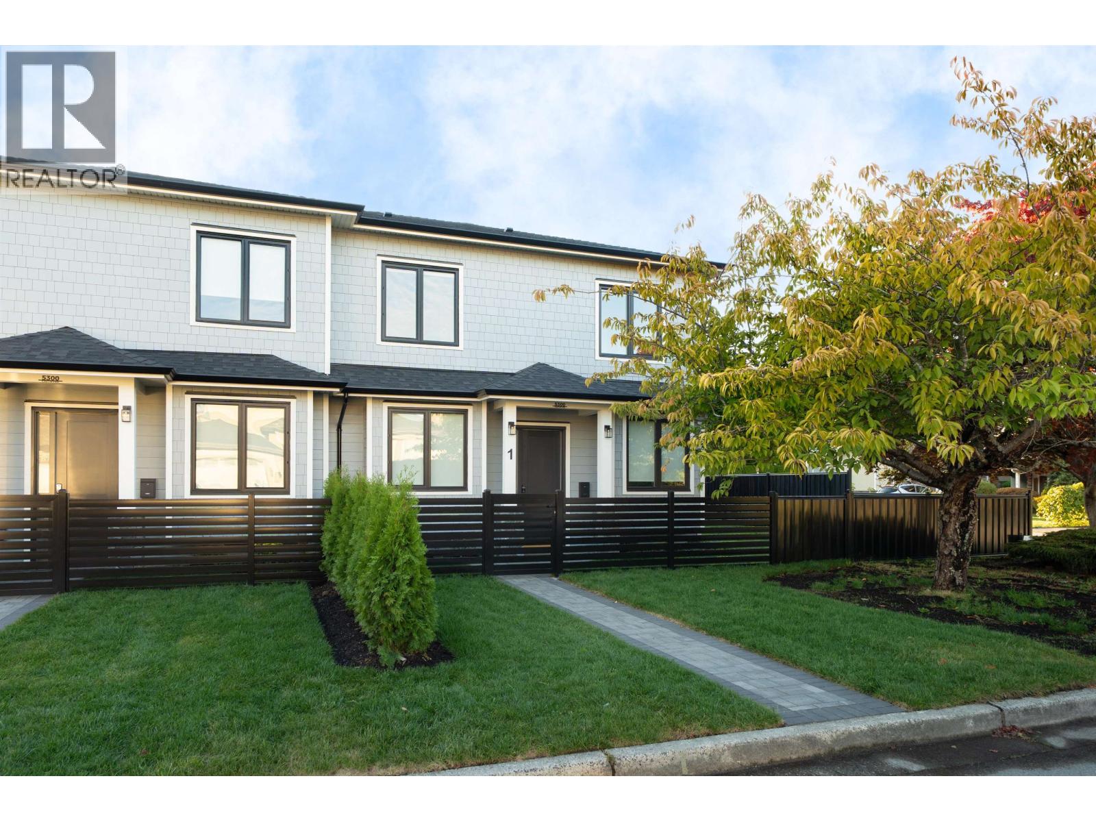 1 5300 CHETWYND AVENUE, Richmond, British Columbia