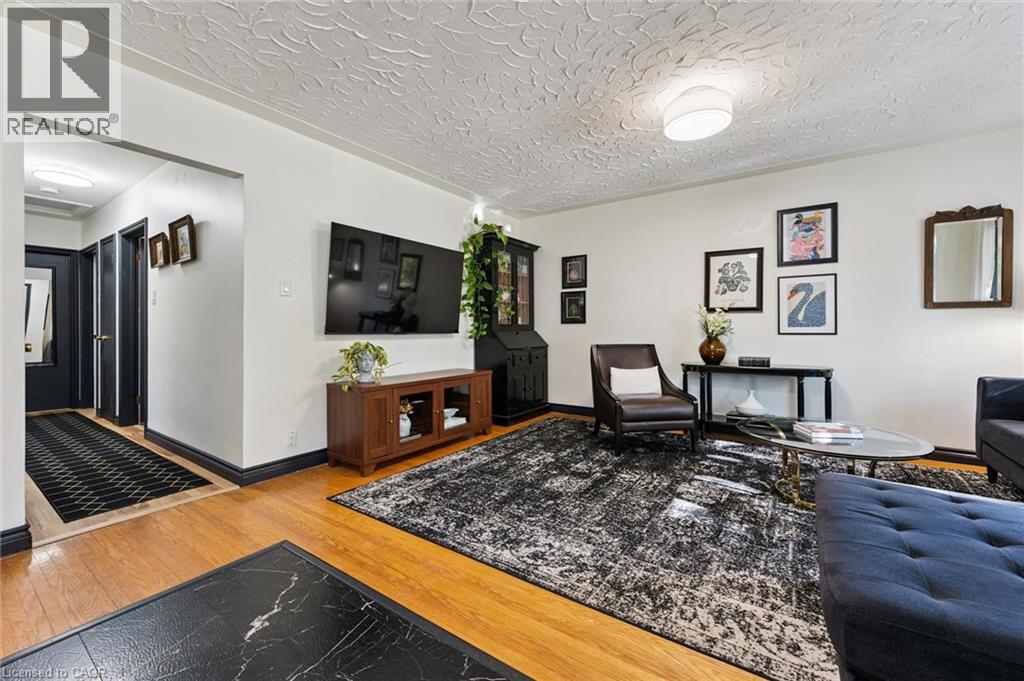 54 Pinecrest Drive, Kitchener, Ontario  N2A 2G6 - Photo 7 - 40867301