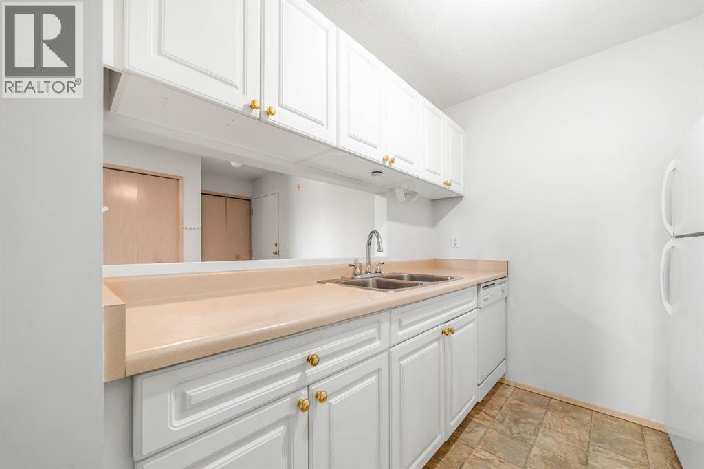 412, 245 Red Deer Drive SW