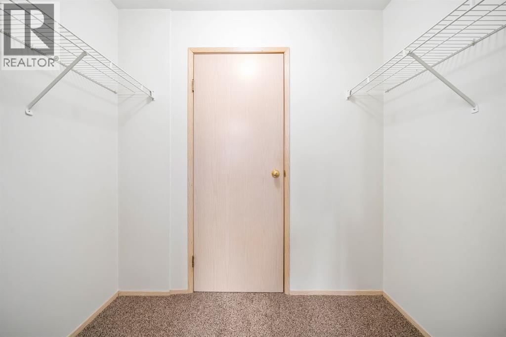 412, 245 Red Deer Drive SW
