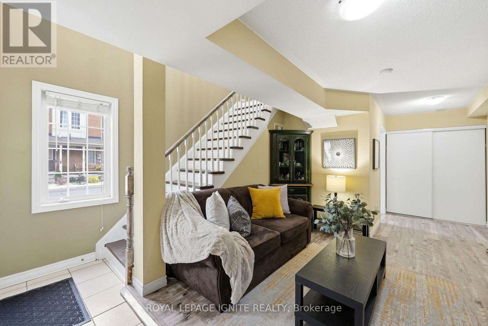 35 Wilkie Lane, Ajax, Ontario  L1S 7S5 - Photo 6 - E13846246