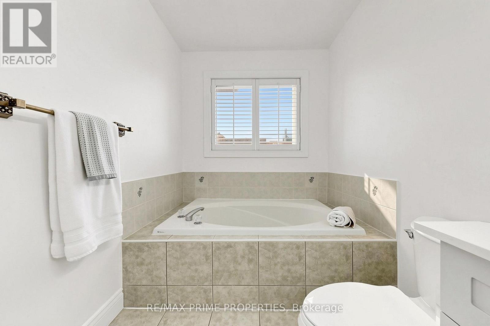 101 Settlement Park Avenue, Markham, Ontario  L6B 1B6 - Photo 24 - N13846298