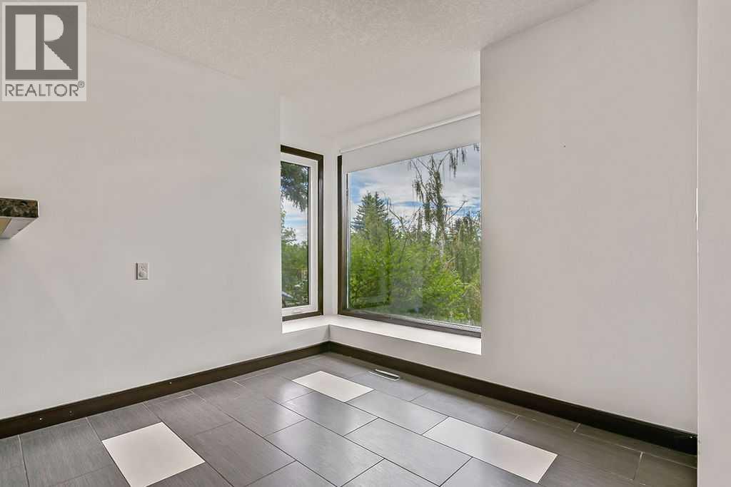 200 Bernard Drive Nw, Calgary, Alberta  T3K 2B7 - Photo 11 - A2339584