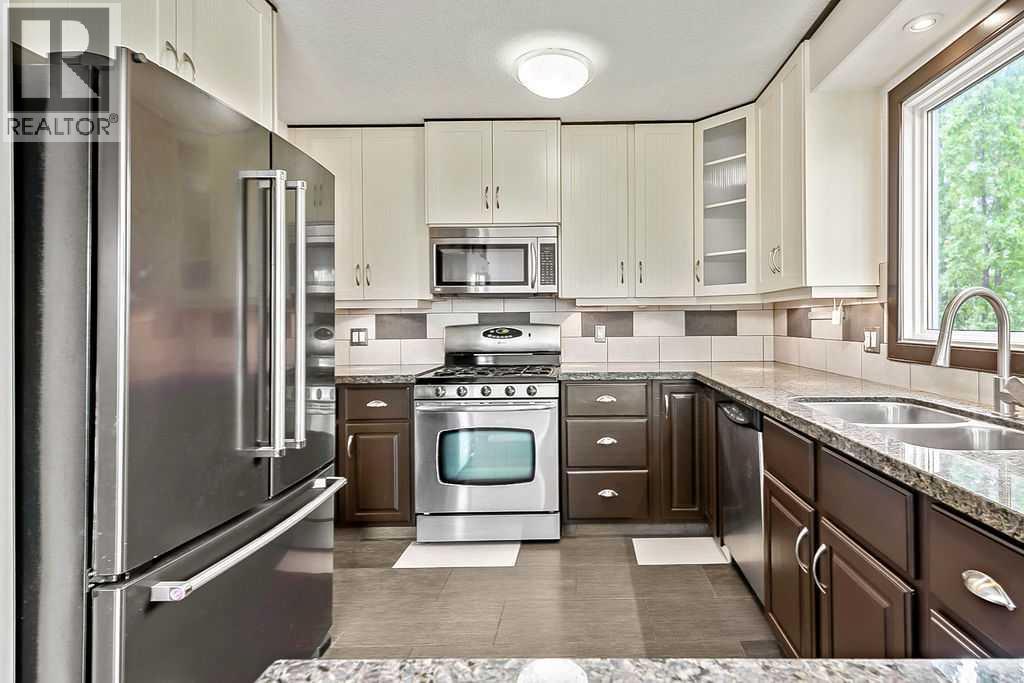 200 Bernard Drive Nw, Calgary, Alberta  T3K 2B7 - Photo 6 - A2339584