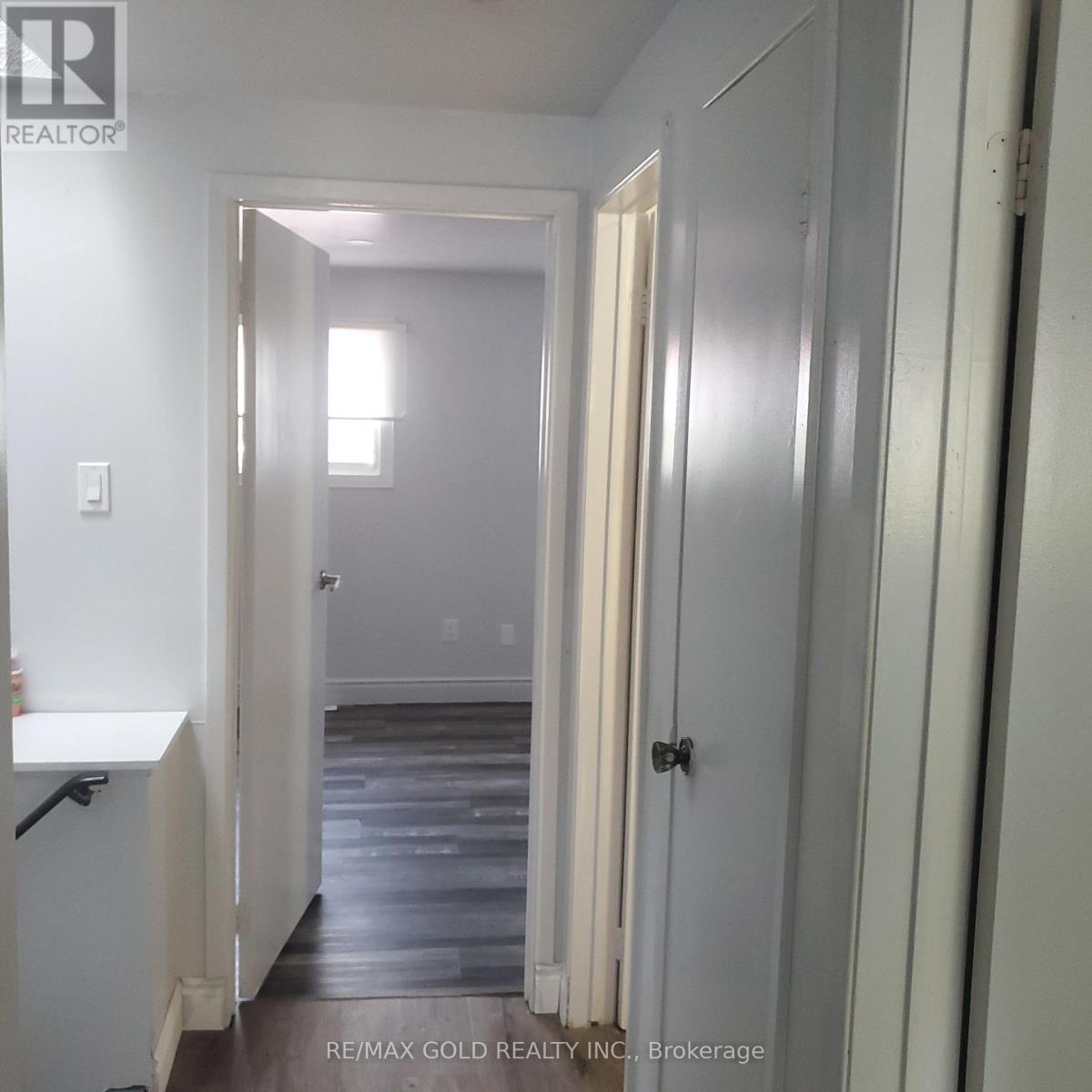 7 Auld Croft Road, Toronto, Ontario  M9W 6E3 - Photo 16 - W13846242