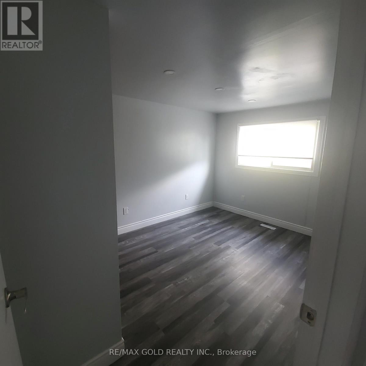 7 Auld Croft Road, Toronto, Ontario  M9W 6E3 - Photo 19 - W13846242